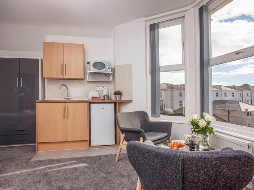 Bedford Holiday Apartments Пейнтън Екстериор снимка