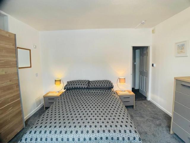 Bedford Holiday Apartments Пейнтън Екстериор снимка